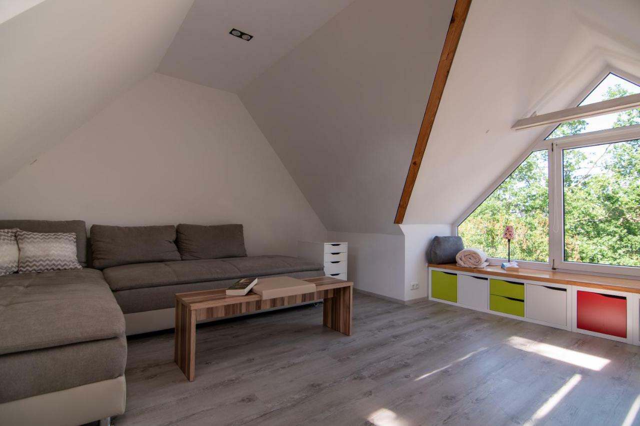 Ferienhaus Goermer Mit Wasserbett Schmolln  Exterior photo